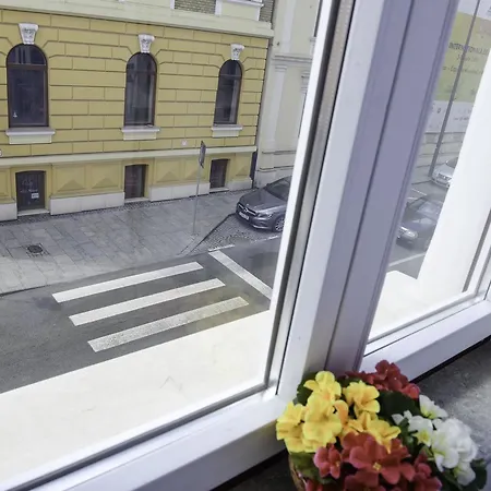 Modern Central-near Unirii Square Apartment Cluj-Napoca